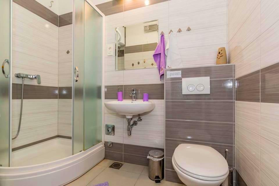 דירות ספליט Violet Sea Breeze מראה חיצוני תמונה