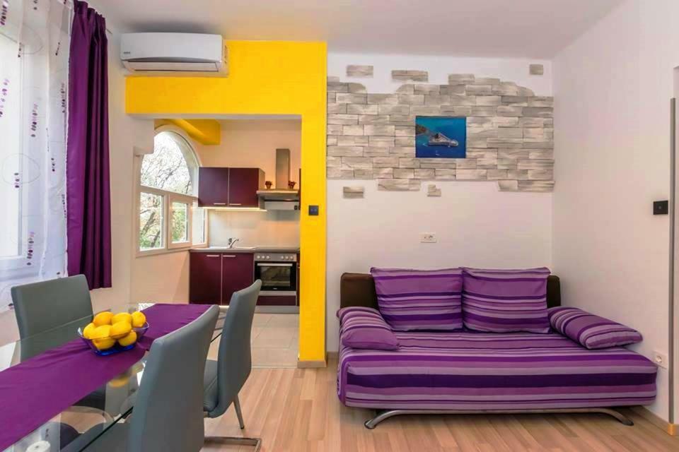 דירות ספליט Violet Sea Breeze מראה חיצוני תמונה